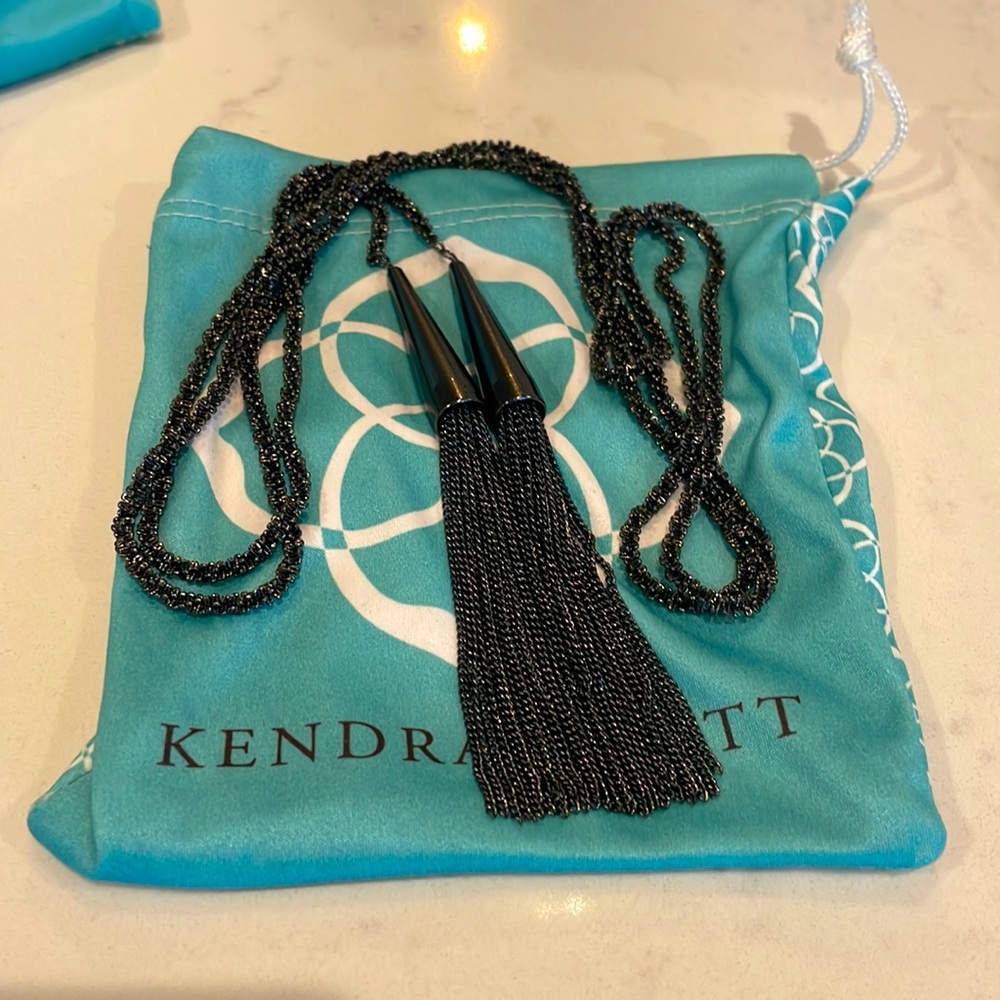 Kendra Scott Phara Necklace in Black Gunmetal